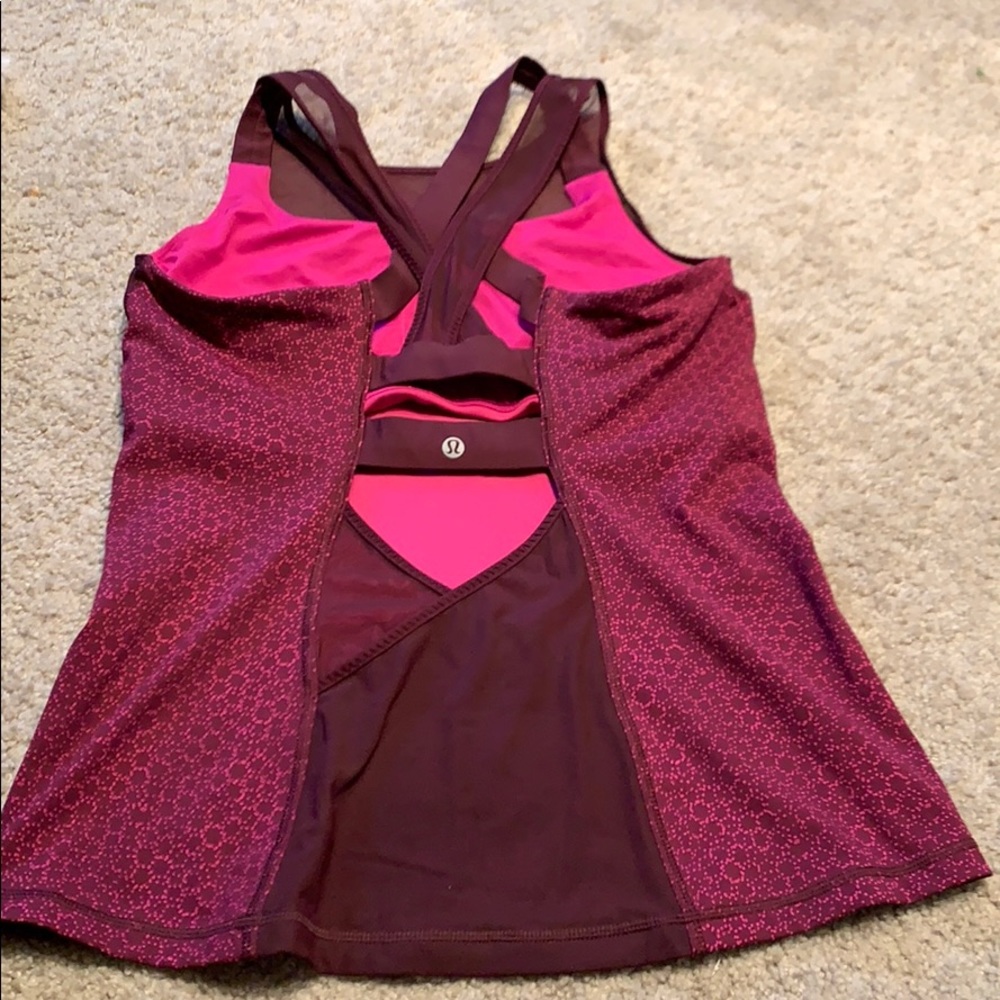 Lululemon - Picture 2 of 2
